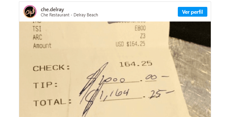 Andre Drummond deja propina de 1000 dólares para ayudar a mesera