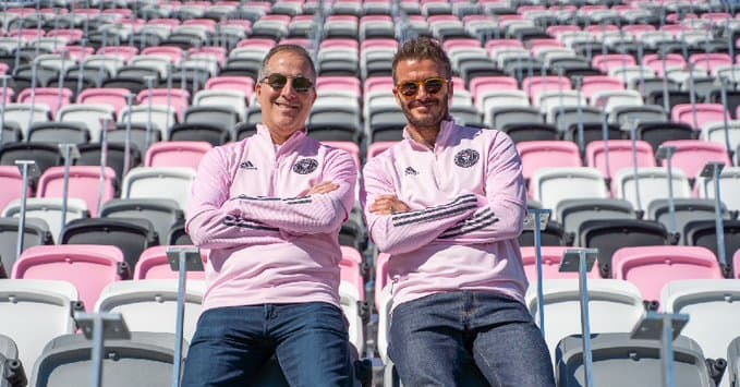 La inclinación de 34° es la máxima permitida en la MLS para las gradas.