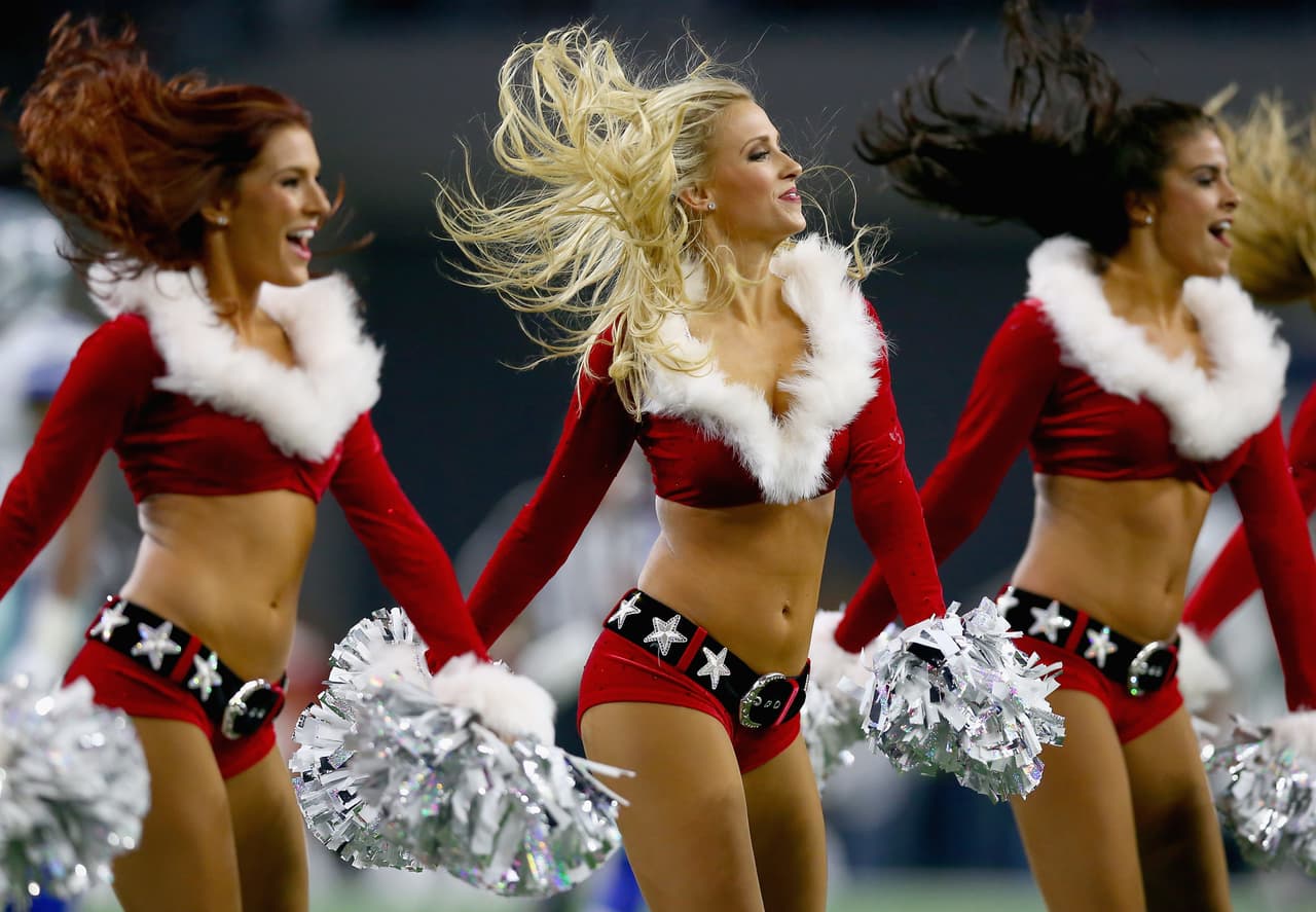 Qué mejor presente para todos los fans de la NFL que las cheerleaders más bellas, ¡las Cowgirls!