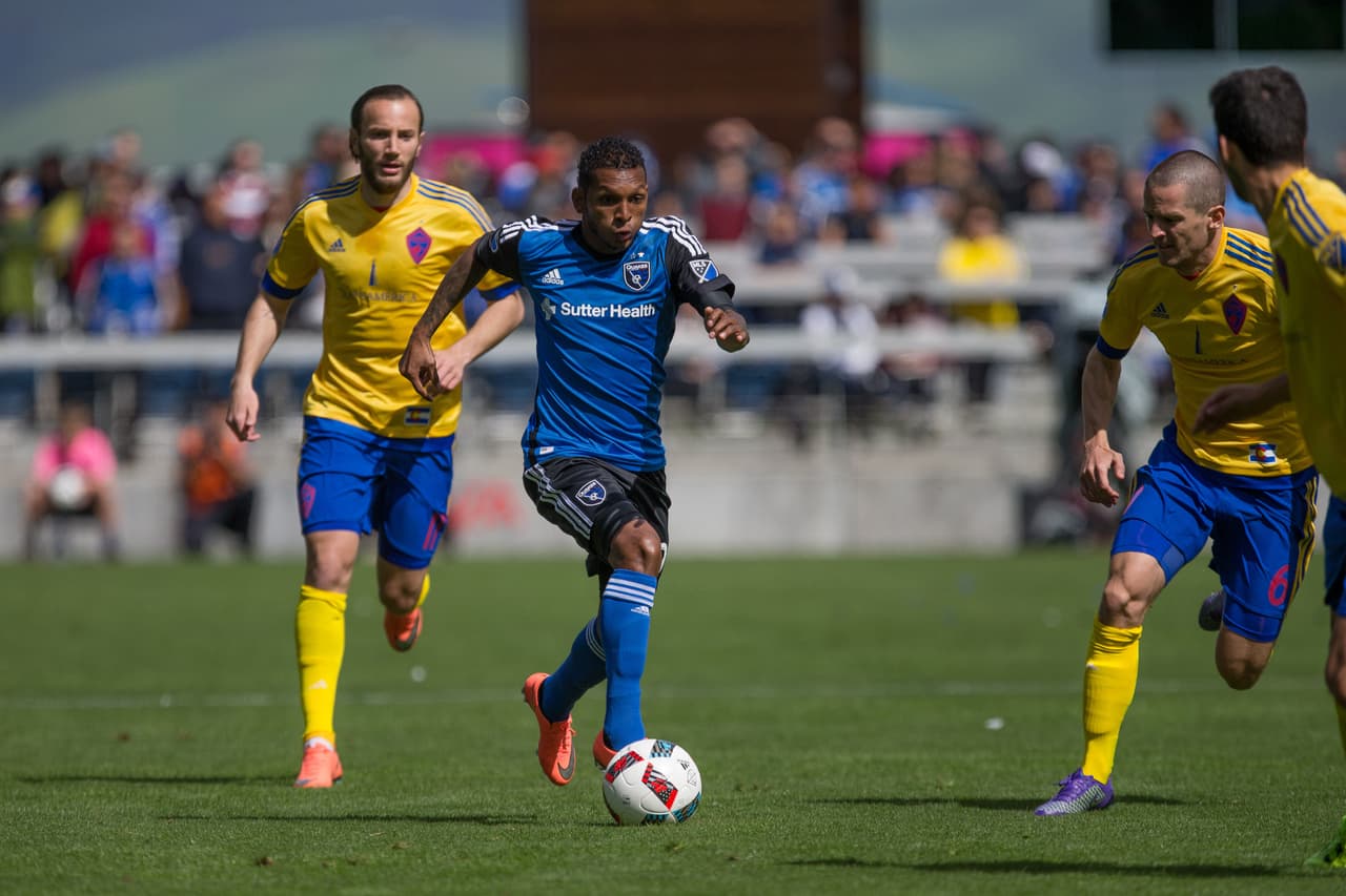 Alberto Quintero tuvo un buen debut en MLS.