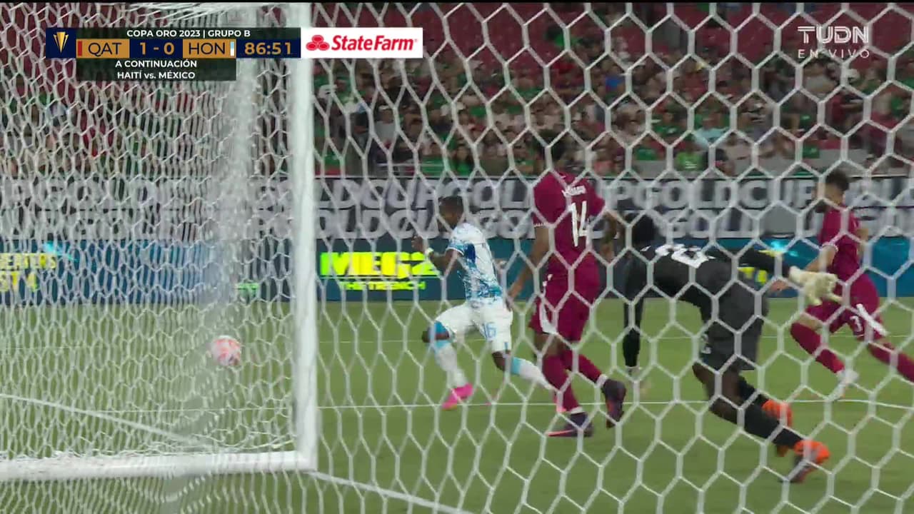 ¡TIRO ATAJADO! disparo por José Pinto.