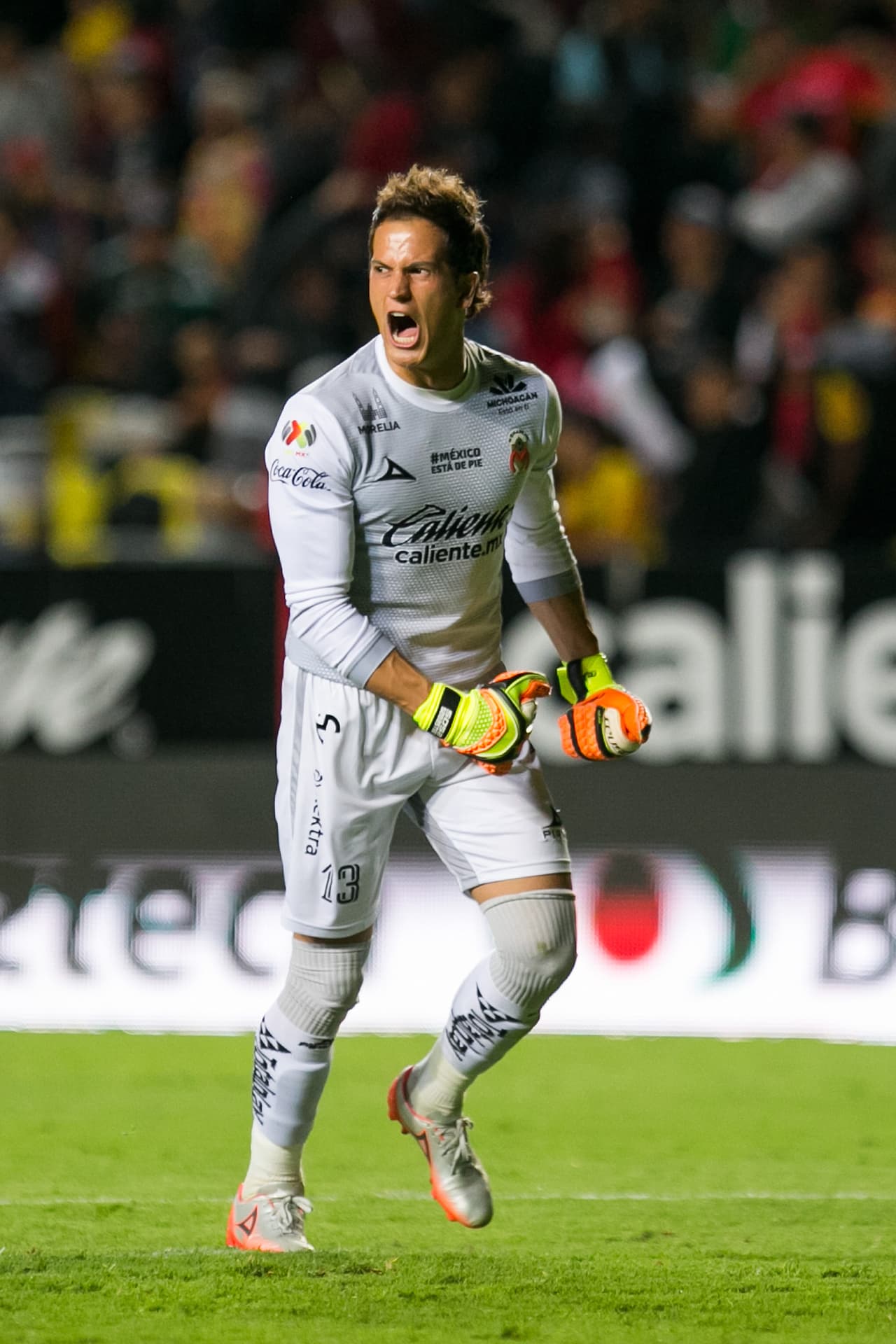 11 Carlos Sosa - Morelia: Aportó 8 puntos en la Jornada 12