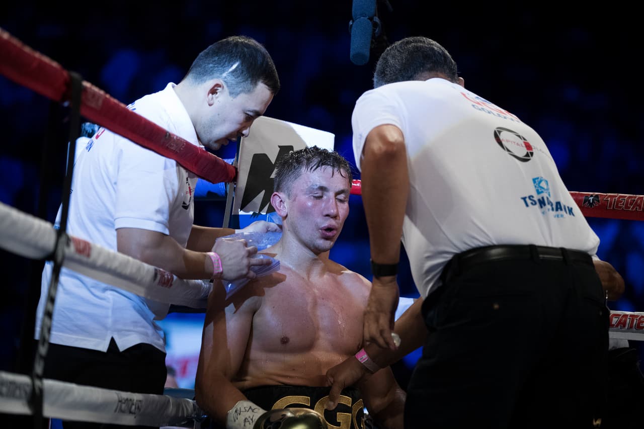 De acuerdo con CompuBox, Canelo conectó 169 golpes de 505 que tiró, para un 33.5%, y en lo que se refiere a golpes de poder, pegó 114 de 272, equivalentes al 41.9%, casi un 10% más que GGG.