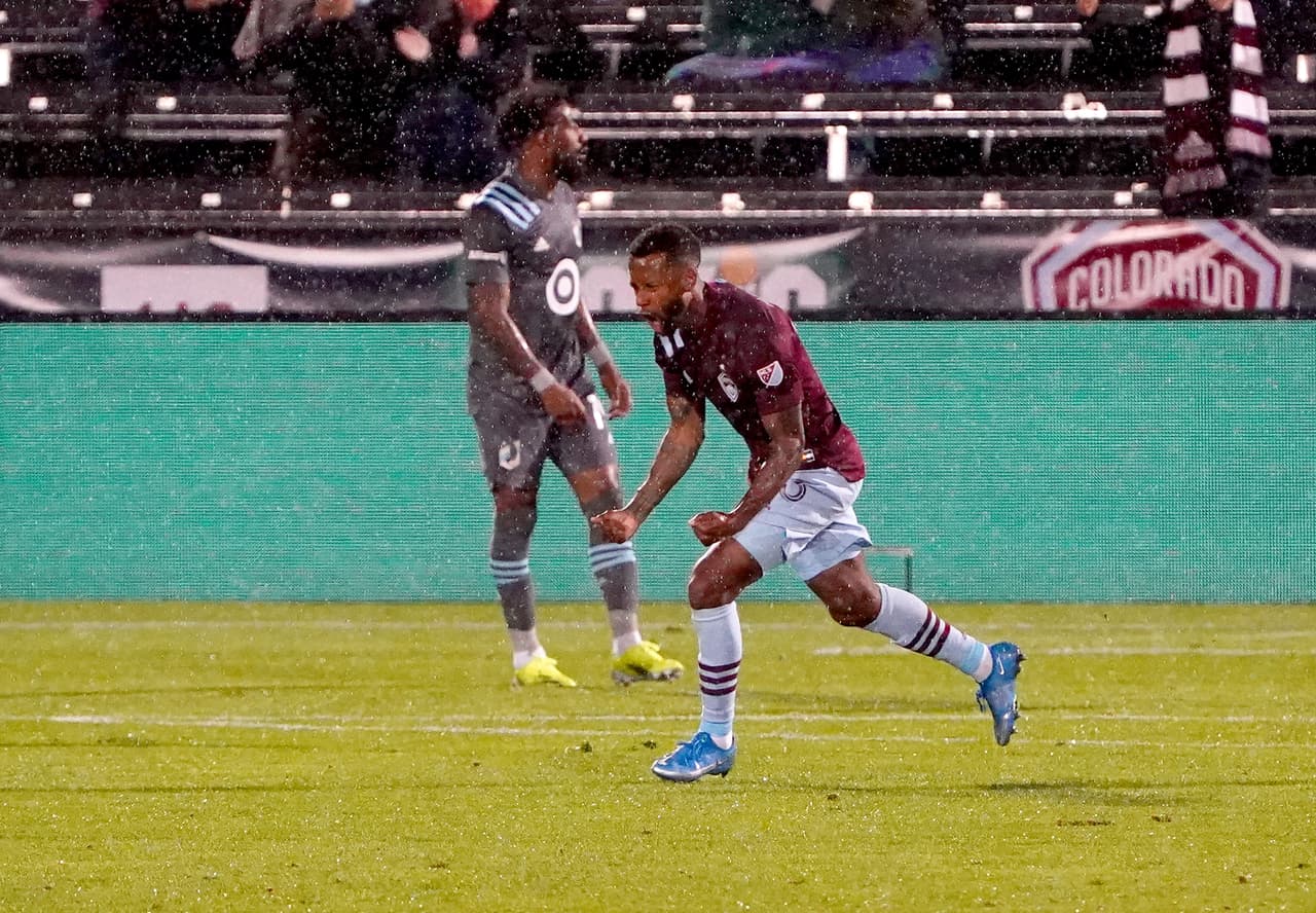 Colorado mantiene una marcha aceptable en la liga, mientras que 'los Loons' no han sumado puntos en cuatro jornadas.