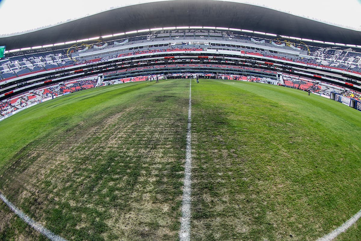 Sin embargo, el desgaste del campo del Estadio Azteca, sumado a la realización de conciertos hizo que el América cambiara de parecer para su último partido del Apertura 2018.