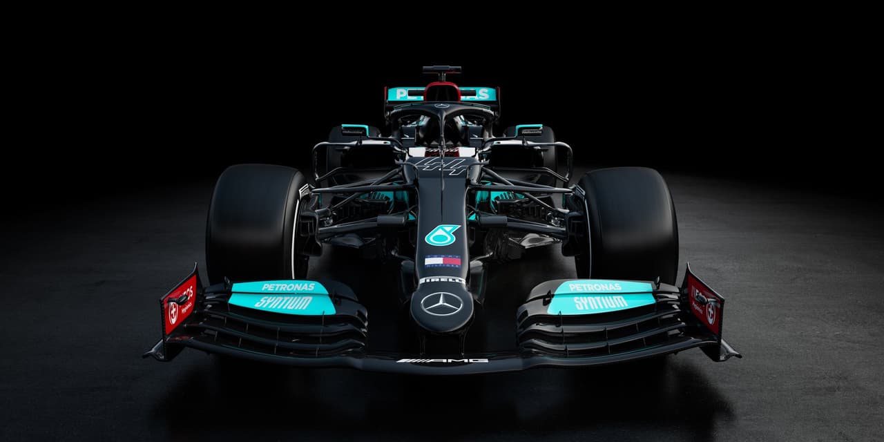 Hamilton y Bottas presentan el nuevo Mercedes W12