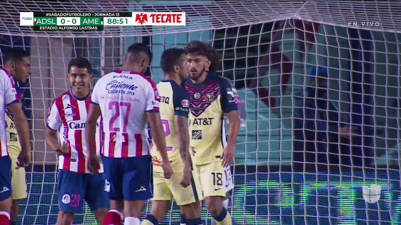 ¡TIRO ATAJADO! disparo por Javier Güémez.