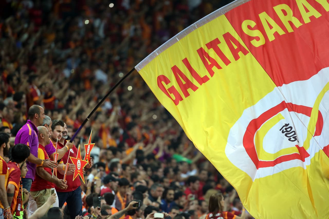 Galatasaray demuestra la pasión de los turcos por sus equipos en el puesto 12 con 25.270.812 followers.