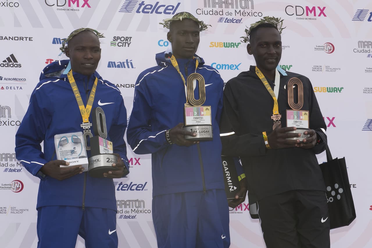 Premiación de la categoría élite masculina.