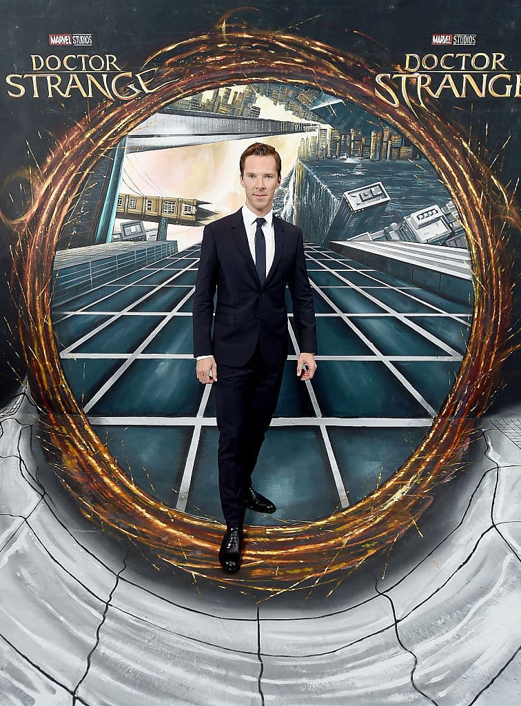 Benedict Cumberbatch (Doctor Strange), Benedict Wong (Wong), Rachel McAdams (Christine Palmer) y Chiwetel Ejiofor (Mordo), regresan a este filme, así como la incorporación de Elizabeth Olsen (Scarlet Witch) y Xochitl Gomez, que interpretará a América Chávez.