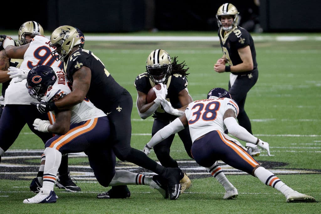 La defensa de los Saints maltrata a la ofensiva de los Chicago Bears y los de Nuevo Orleans terminan ganando cómodamente 9-21.