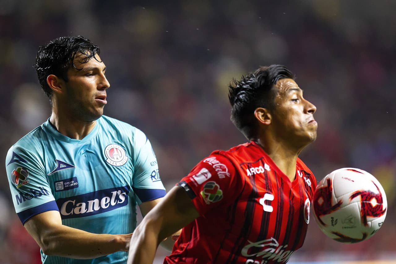 Edgar López (67’) liquidó el encuentro al anotar para Tijuana. Carlos Gutiérrez (43’) dejó al Atlético San Luis con diez hombres al salir expulsado en el primer tiempo.