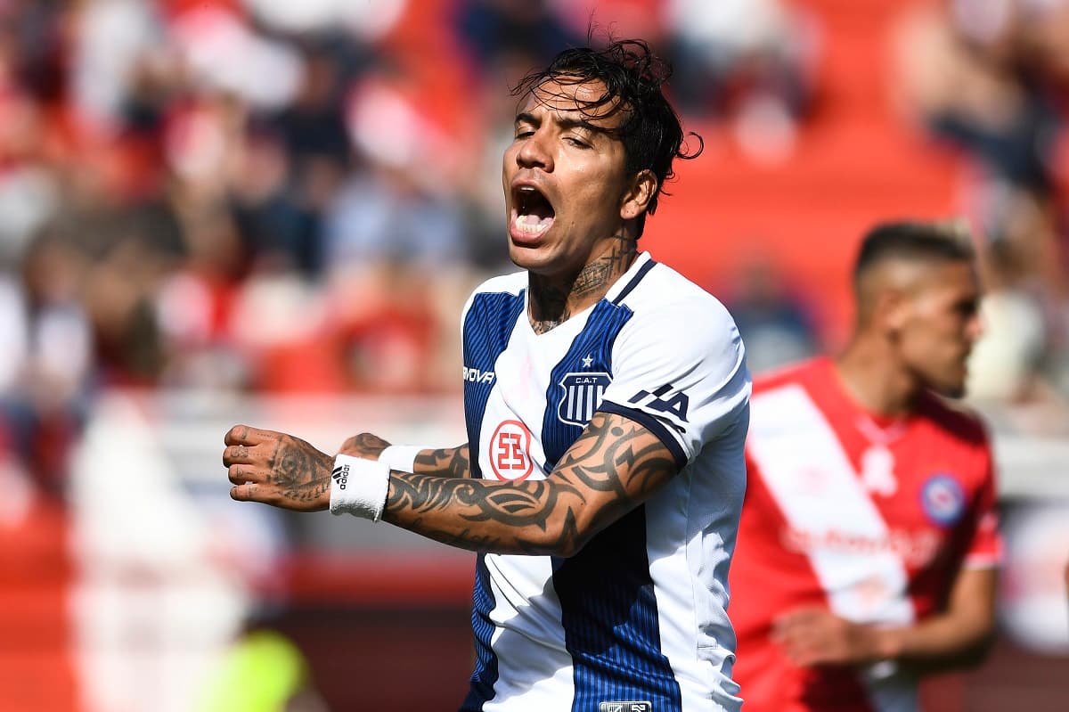 Dayro Moreno rompió aislamiento y tuvo accidente de auto