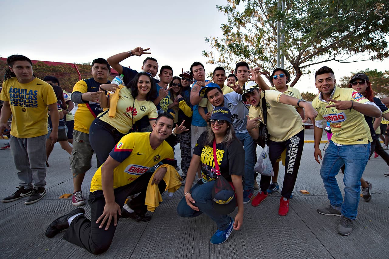 Así se vivió el colorido de la afición en la Jornada 6 del Clausura 2016 de la Liga MX.