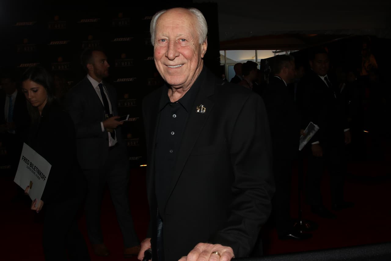 Las personalidades más importantes de la NFL se dieron cita en Santa Clara, California para el NFL Honors, aquí las mejores imágenes de la alfombra roja.