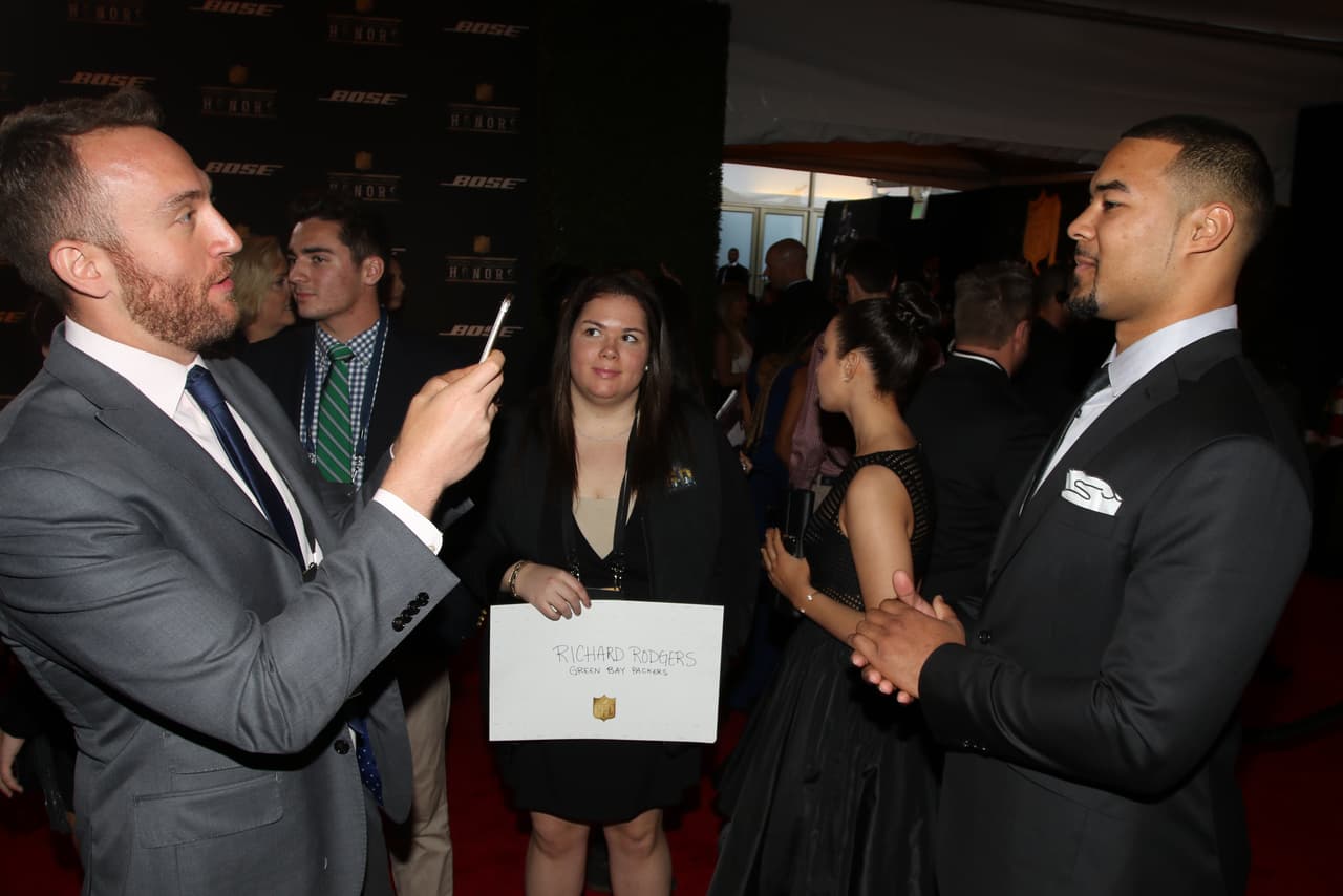 Las personalidades más importantes de la NFL se dieron cita en Santa Clara, California para el NFL Honors, aquí las mejores imágenes de la alfombra roja.