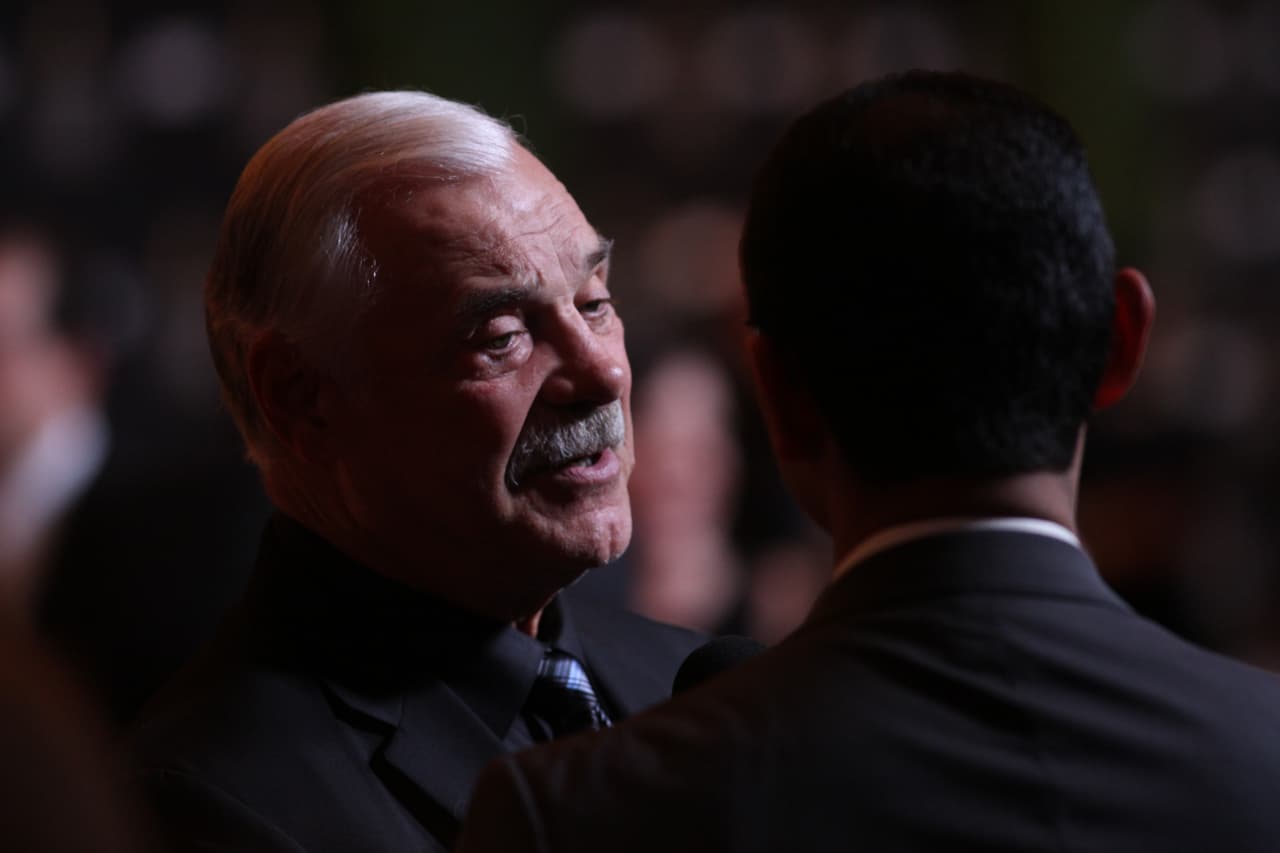 Las personalidades más importantes de la NFL se dieron cita en Santa Clara, California para el NFL Honors, aquí las mejores imágenes de la alfombra roja.