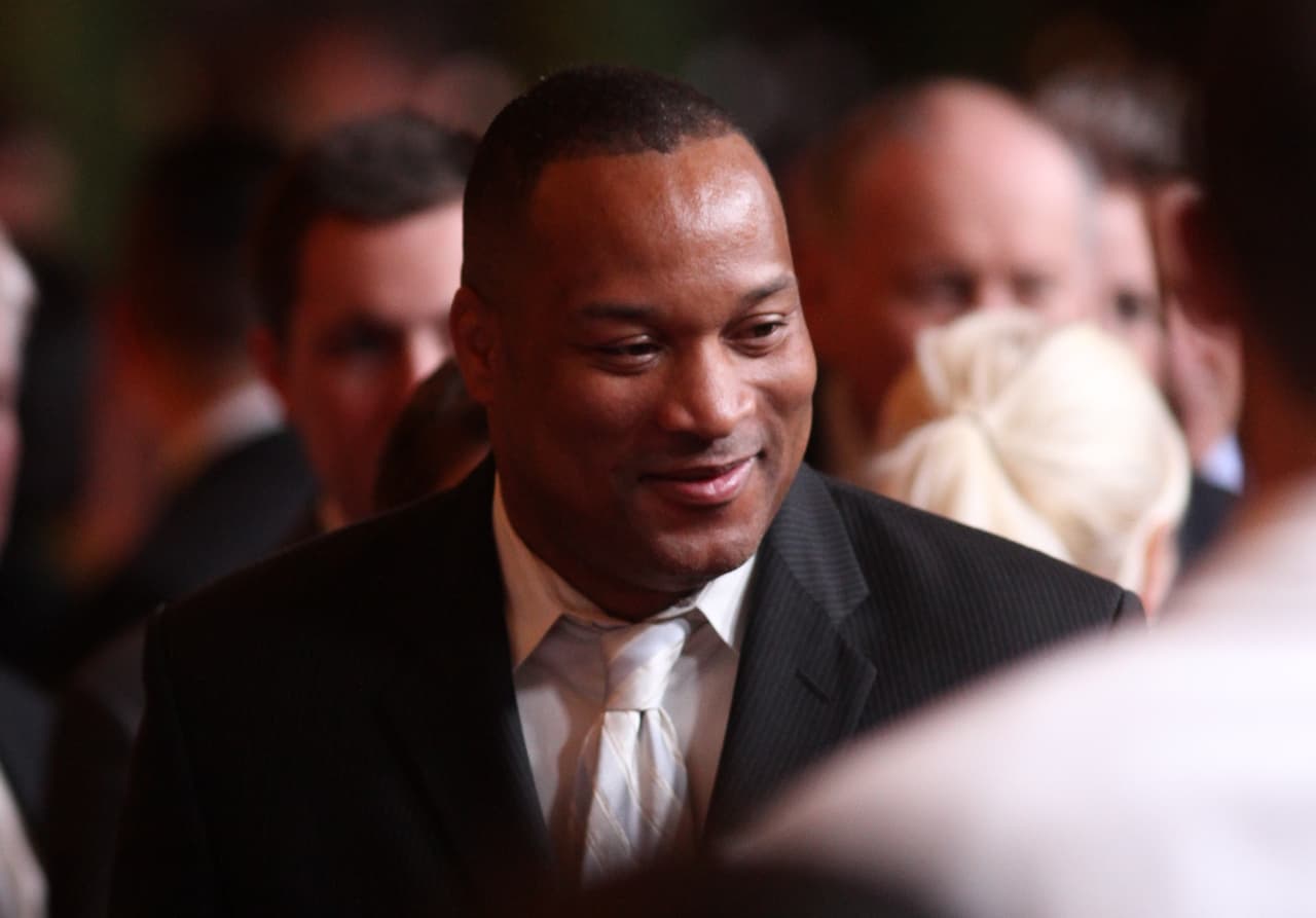 Las personalidades más importantes de la NFL se dieron cita en Santa Clara, California para el NFL Honors, aquí las mejores imágenes de la alfombra roja.