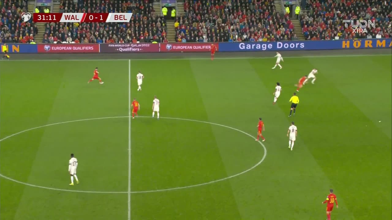 ¡Gales reacciona! Kieffer Moore pone el 1-1 ante Bélgica