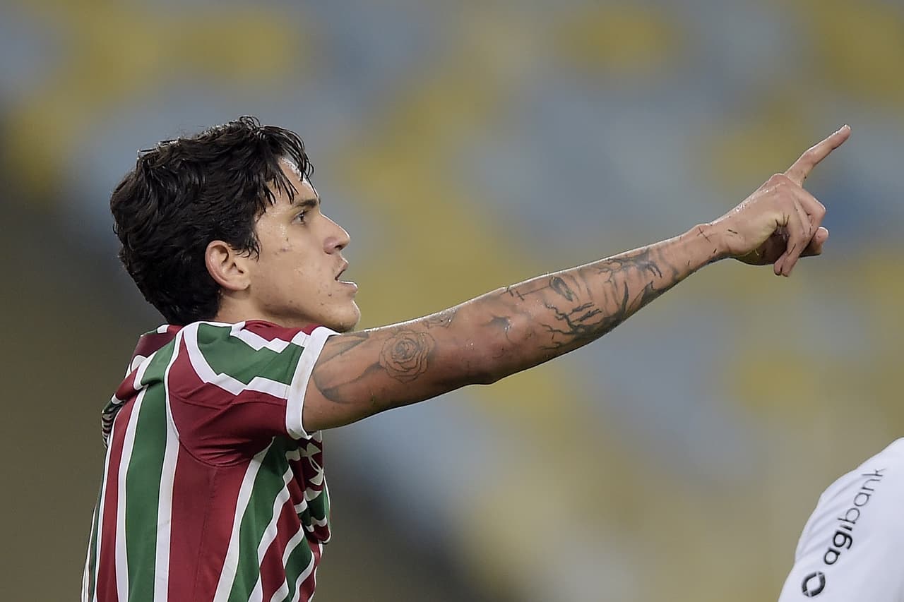 Pedro, prometedor delantero del Fluminense, interesa a varios clubes europeos, entre ellos el Girondins de Burdeos.