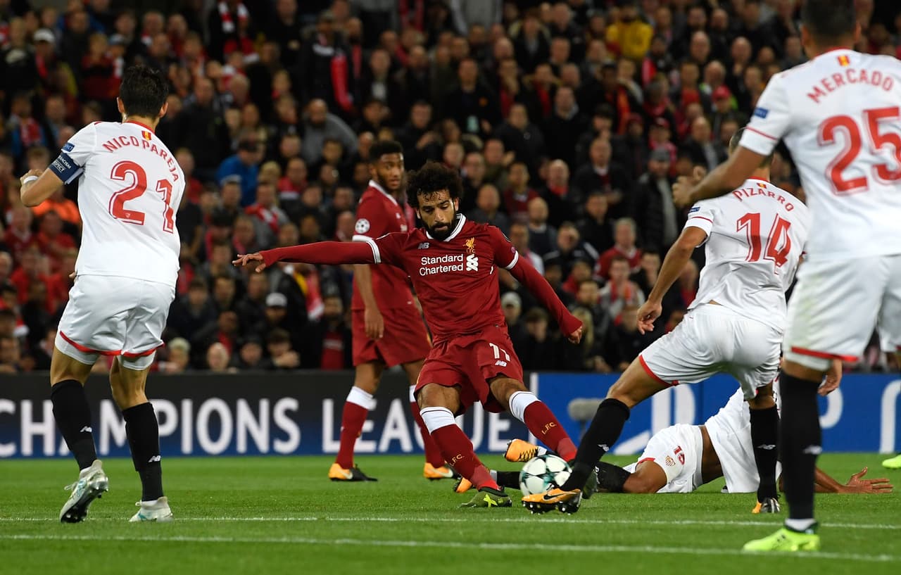 Jornada 1 - Liverpool 2-2 Sevilla: Los Reds igualaron en el inicio de la temporada con un Sevilla que les hizo difícil el camino. Roberto Firminio y Mohamed Salah anotaron para el club inglés.