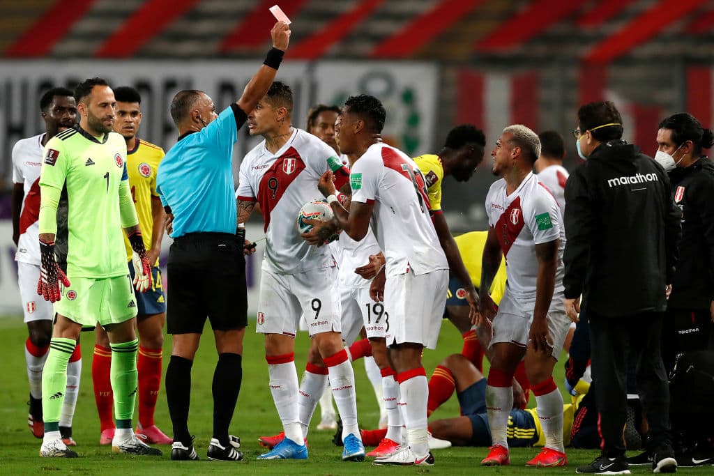 Yerry Mina, Mateus Uribe y Luis Díaz se encargan de golear a Perú 0-3 en la eliminatorias rumbo a Qatar 2020.