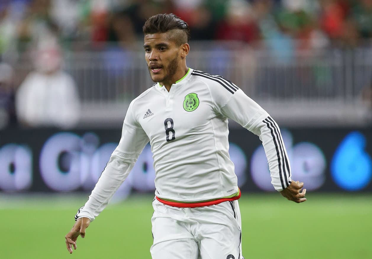 Jonathan dos Santos tendría una oferta de LA Galaxy para jugar junto a su hermano Giovani
