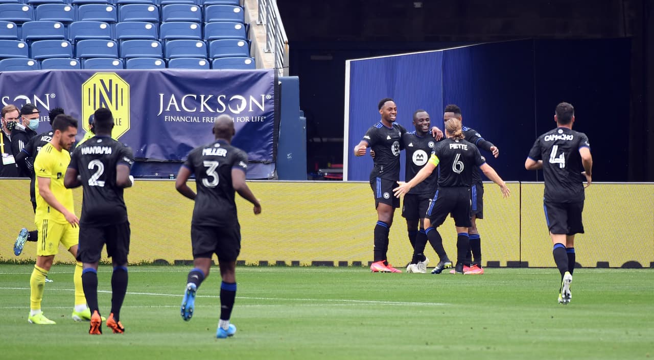 El equipo canadiense hizo méritos para comenzar ganando el partido.
<br>