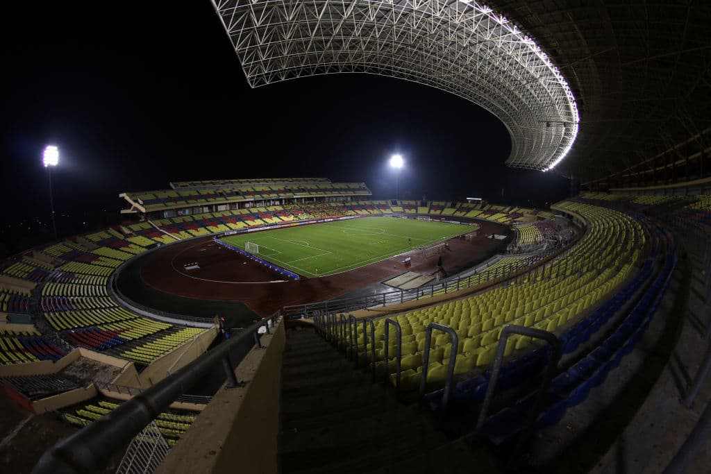 ¿Eres tú, Estadio Azul? Afición siria copia estrategia mexicana