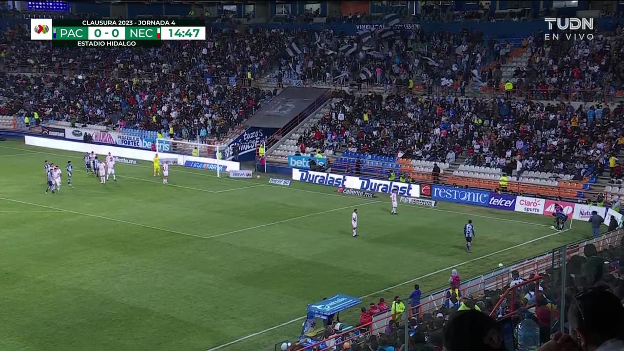 ¡GOOOL! Javier López anota para Pachuca.