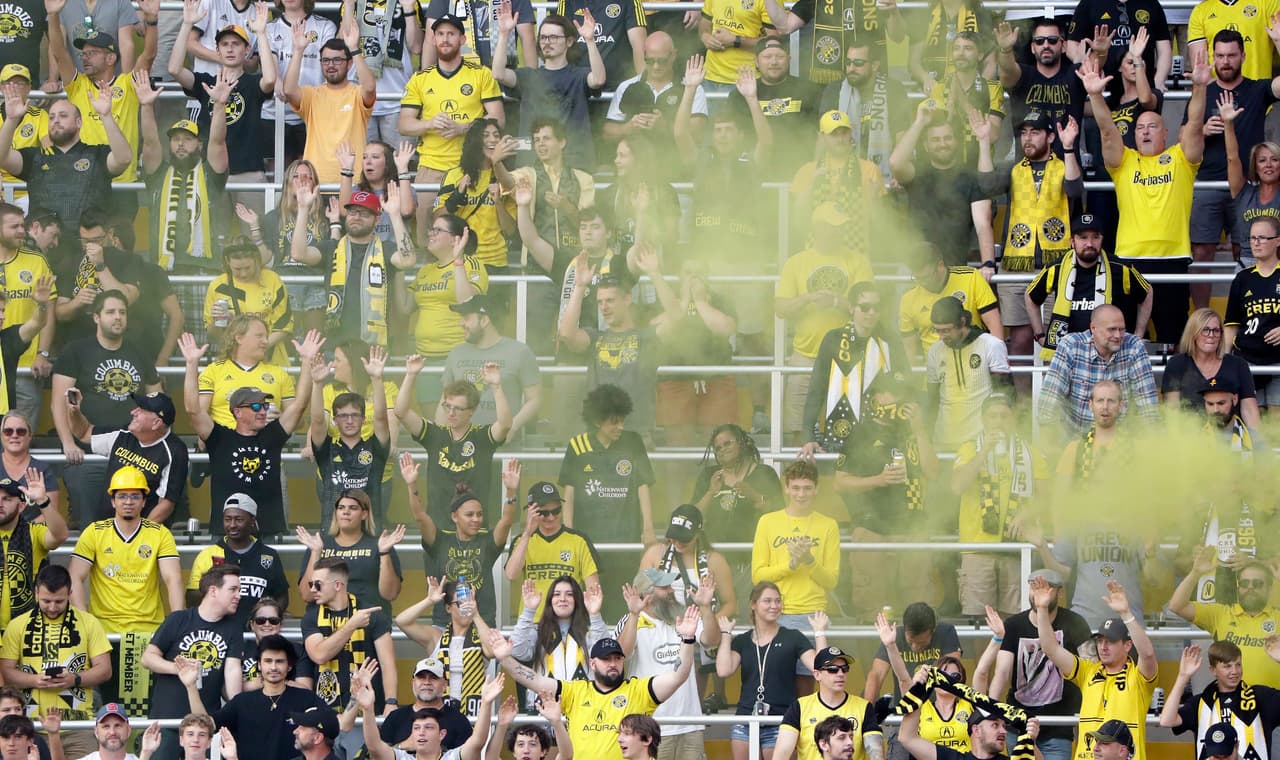 La gente del Crew volvió a colmar el estadio el miércoles por la noche.
<br>