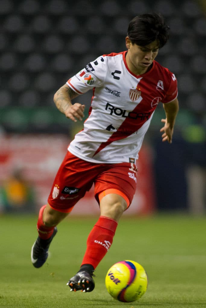 En el Clausura 2018 tuvo más actividad con Necaxa y así ganó más confianza y experiencia, ya con 20 años y mucha competencia por mejorar en México.