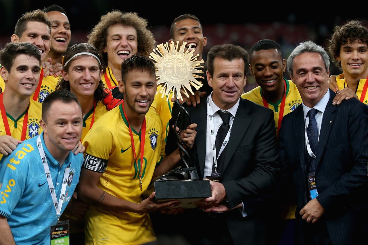 Dunga desconoce si Neymar jugará en la Copa América