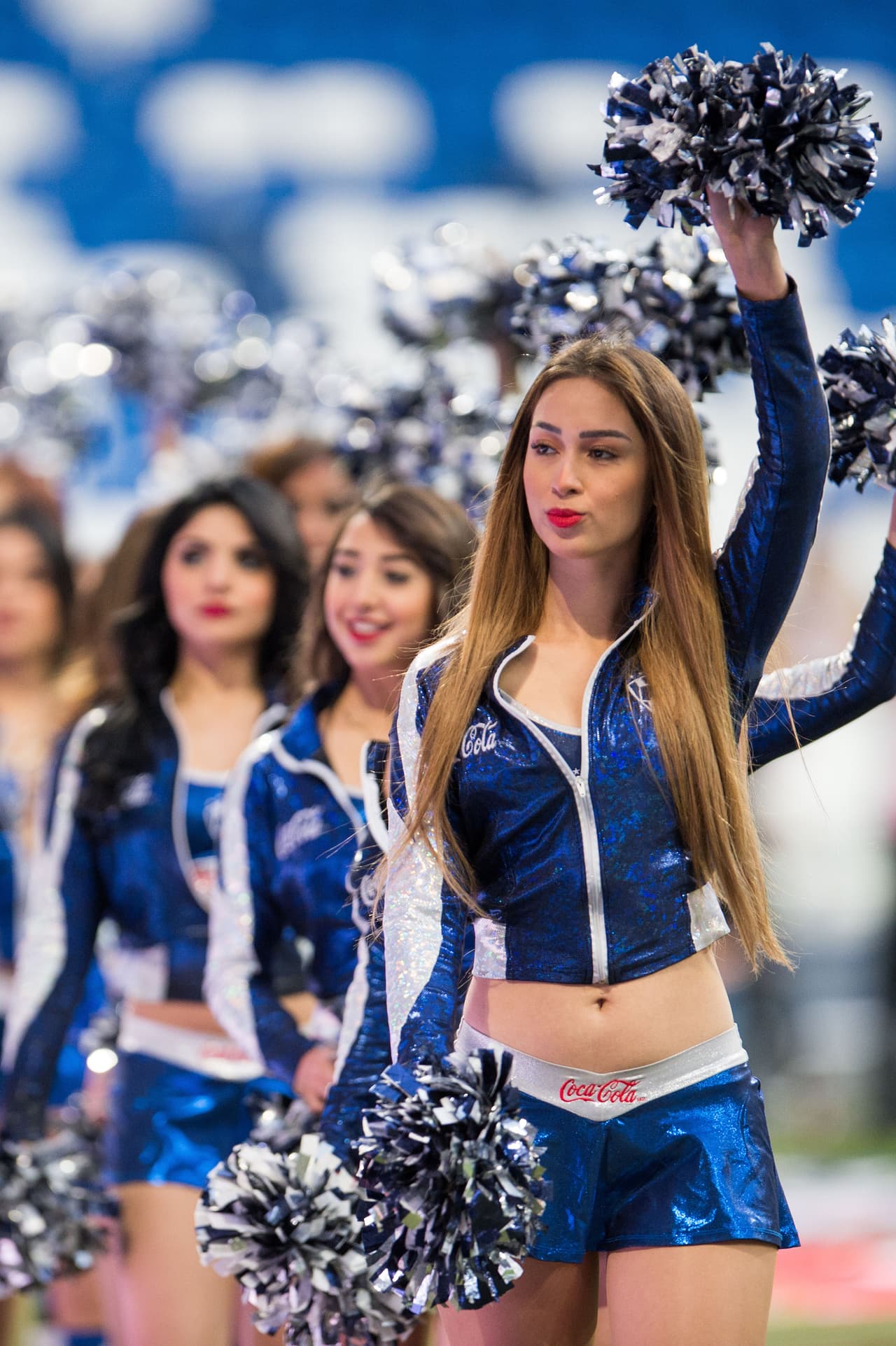 La belleza de las porristas en la fecha 3