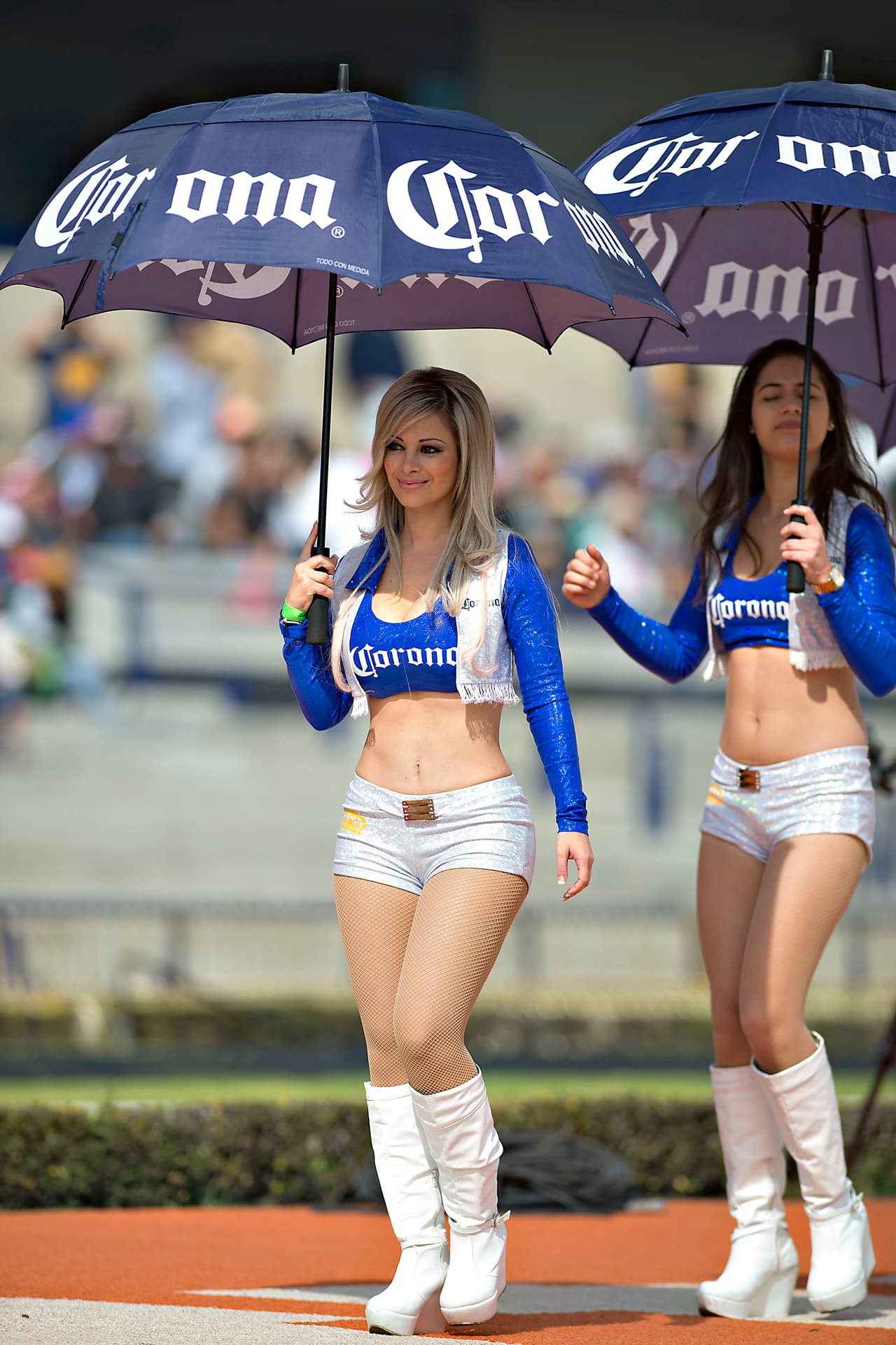 La belleza de las porristas en la fecha 3