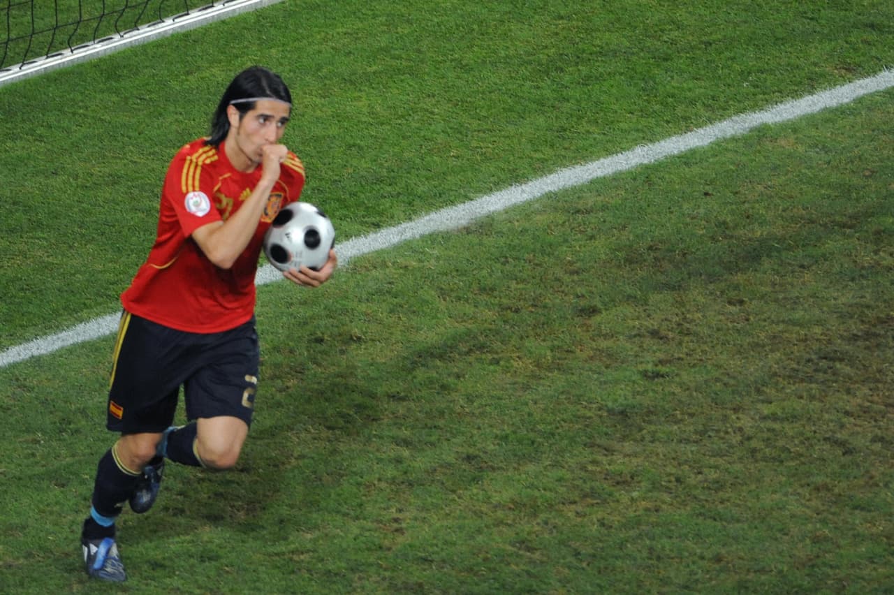 Rubén de la Red. El entonces jugador del Getafe se retiró del fútbol profesional en 2010. Actualmente es entrenador pero no tiene club en este momento.