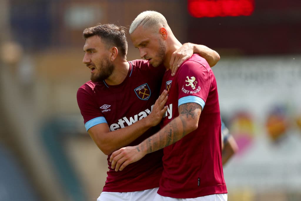 9) 
<b>West Ham United</b>. El equipo de los Hammers tiene un valor mercado por toda su plantilla de 295 millones de euros. Su jugador más costoso es el extremo derecho brasileño Felipe Anderson (30 mde).