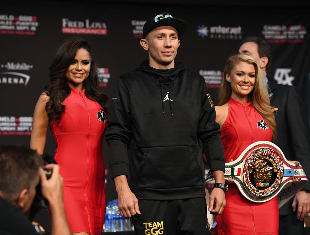 Sobre lo que GGG busca hacer el sábado: "Lo que siempre quise hacer es castigarlo. Quiero tener una pelea y castigarlo por todas las cosas malas que él y su equipo han hecho, para ponerlo en su lugar".