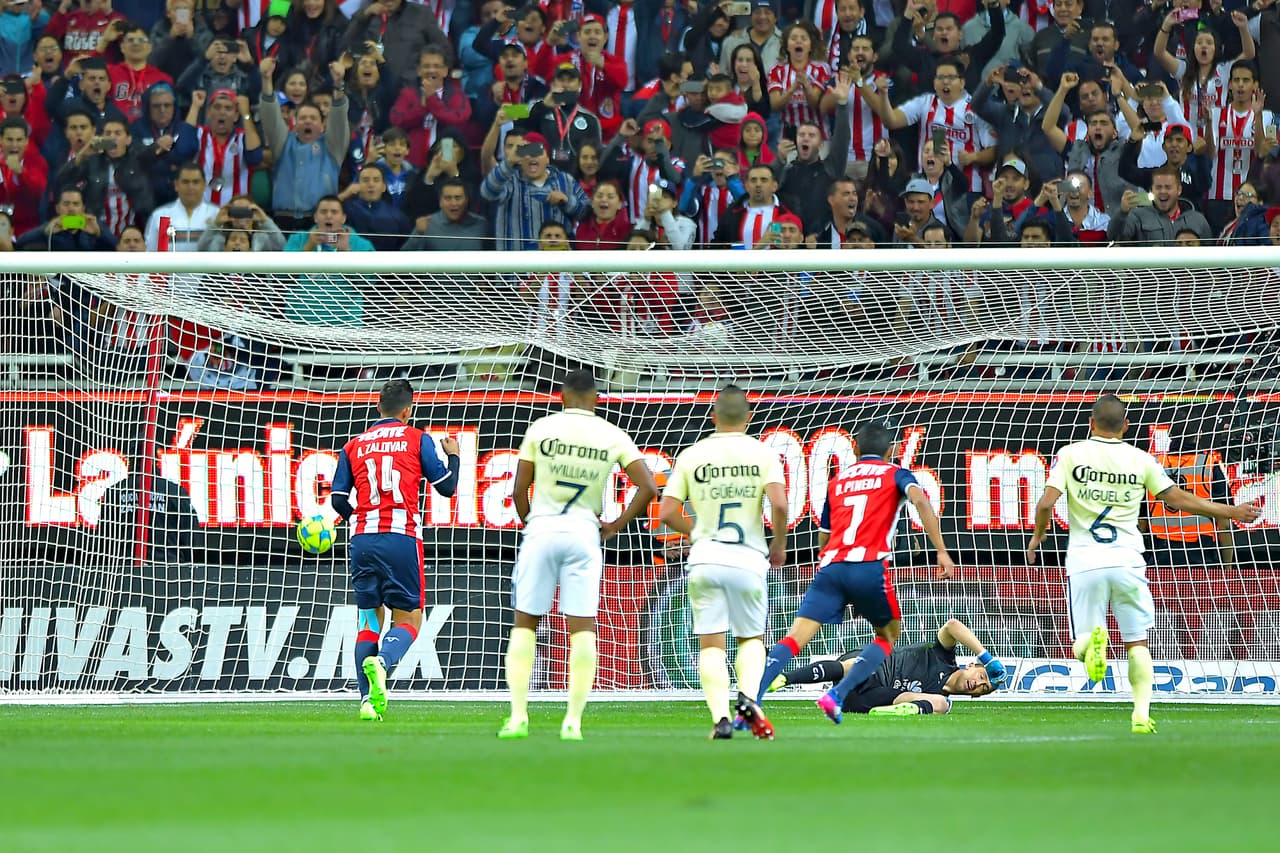 Chivas recordó cómo ganar en casa en la séptima fecha en un partido clave: el triunfo 1-0 contra América en el Clásico Nacional fue su gran trampolín.