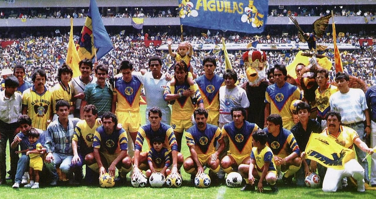 La segunda final que le ganó el América a Pumas fue en la
<b>temporada 1987/88. </b>A pesar de que los Universitarios ganaron la ida por 1-0, en la vuelta el duelo quedó por 4-1 a favor de los de Coapa.