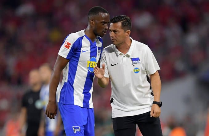 Lewandowski anotó doblete pero el conjunto bávaro no pasó del empate ante el Hertha en el arranque de la Bundesliga.