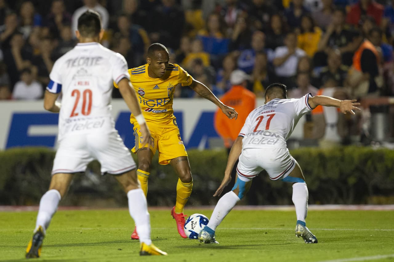 Ya son 10 años desde la última vez que Chivas venció a Tigres en el 'Volcán' y la cuenta se prolonga tras caer 3-0 en la Fecha 5 del Clausura 2020 ¿Cuándo le pondrá fin a la racha la escuadra rojiblanca?