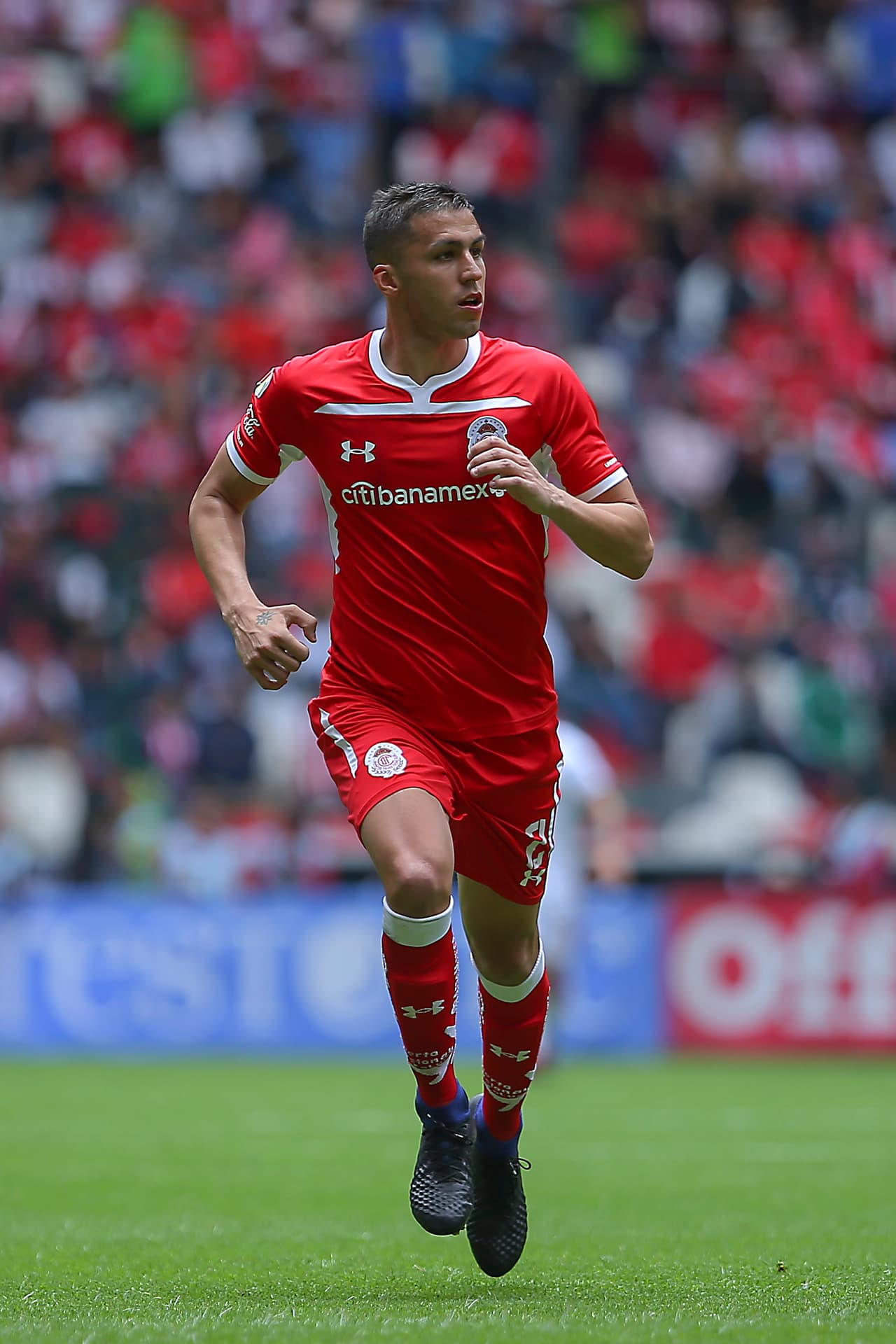 El séptimo argentino que integra el Toluca es el defensa Fernando Tobio.