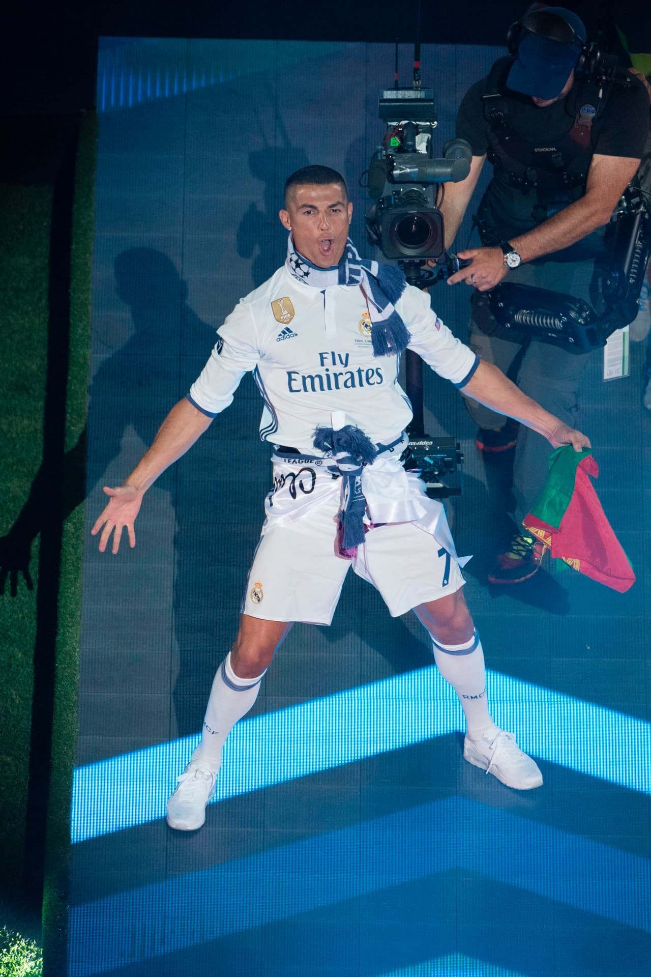 Real Madrid's Portuguese forward Cristiano Ronaldo jubilates during a celebration event held at the Santiago Bernabeu stadium after the team won the the UEFA Champions League football match final Juventus vs Real Madrid CF held at the National Stadium of Wales in Cardiff on June 3, 2017. / AFP PHOTO / CURTO DE LA TORRE (Photo credit should read CURTO DE LA TORRE/AFP/Getty Images)