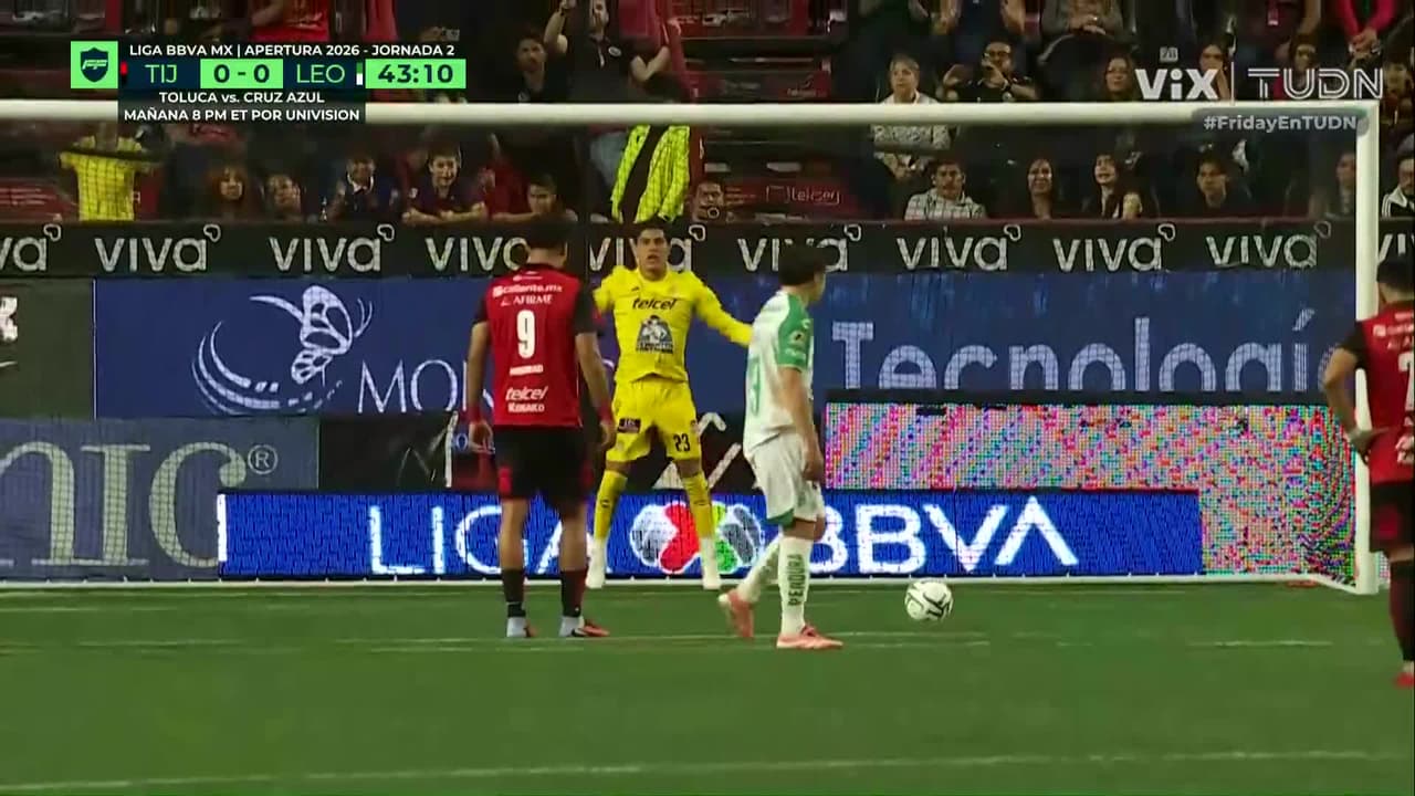 ¡No te lo creo! Mourad falla el penalti ante Oscar García