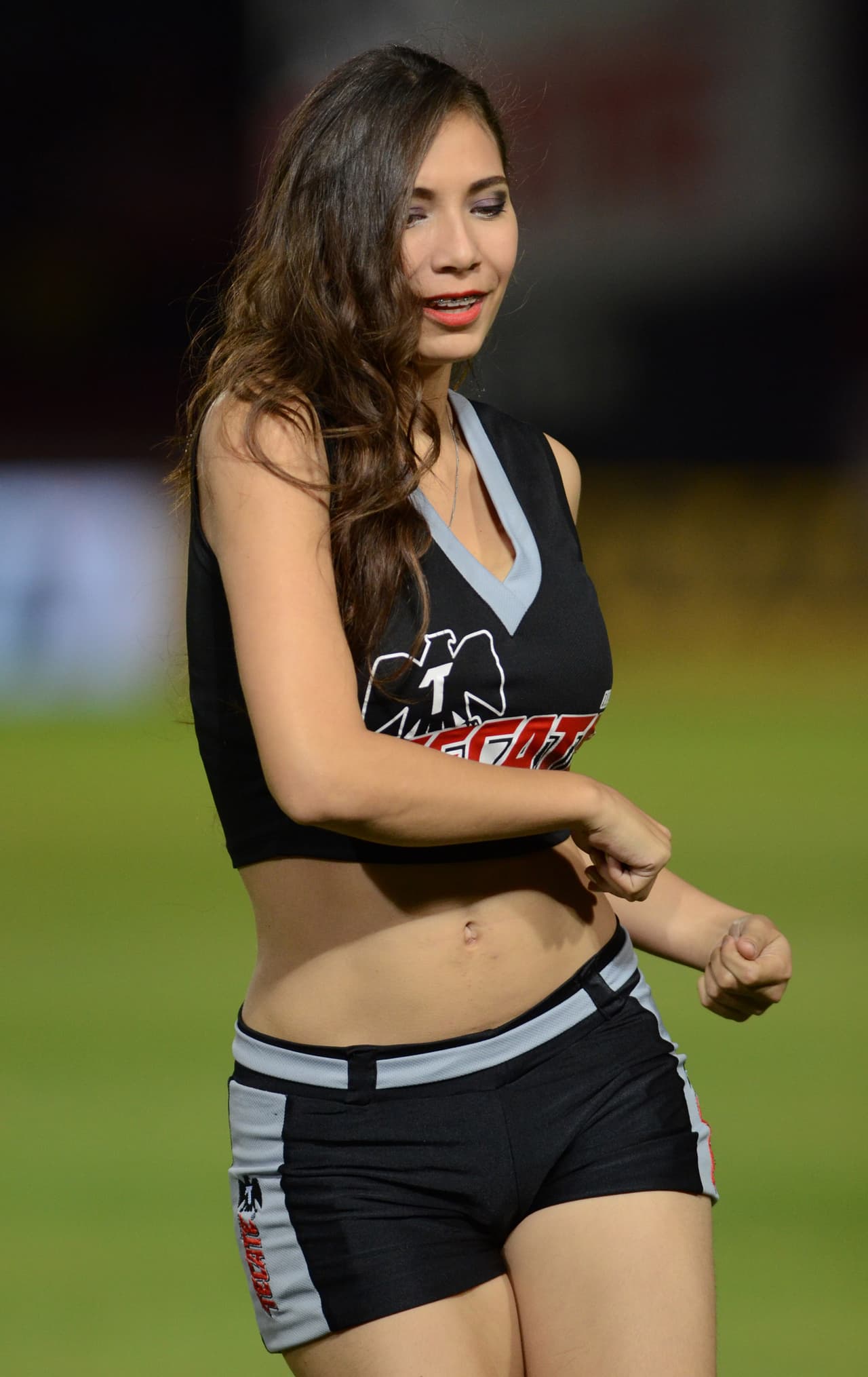 La belleza de las porristas en la fecha 4