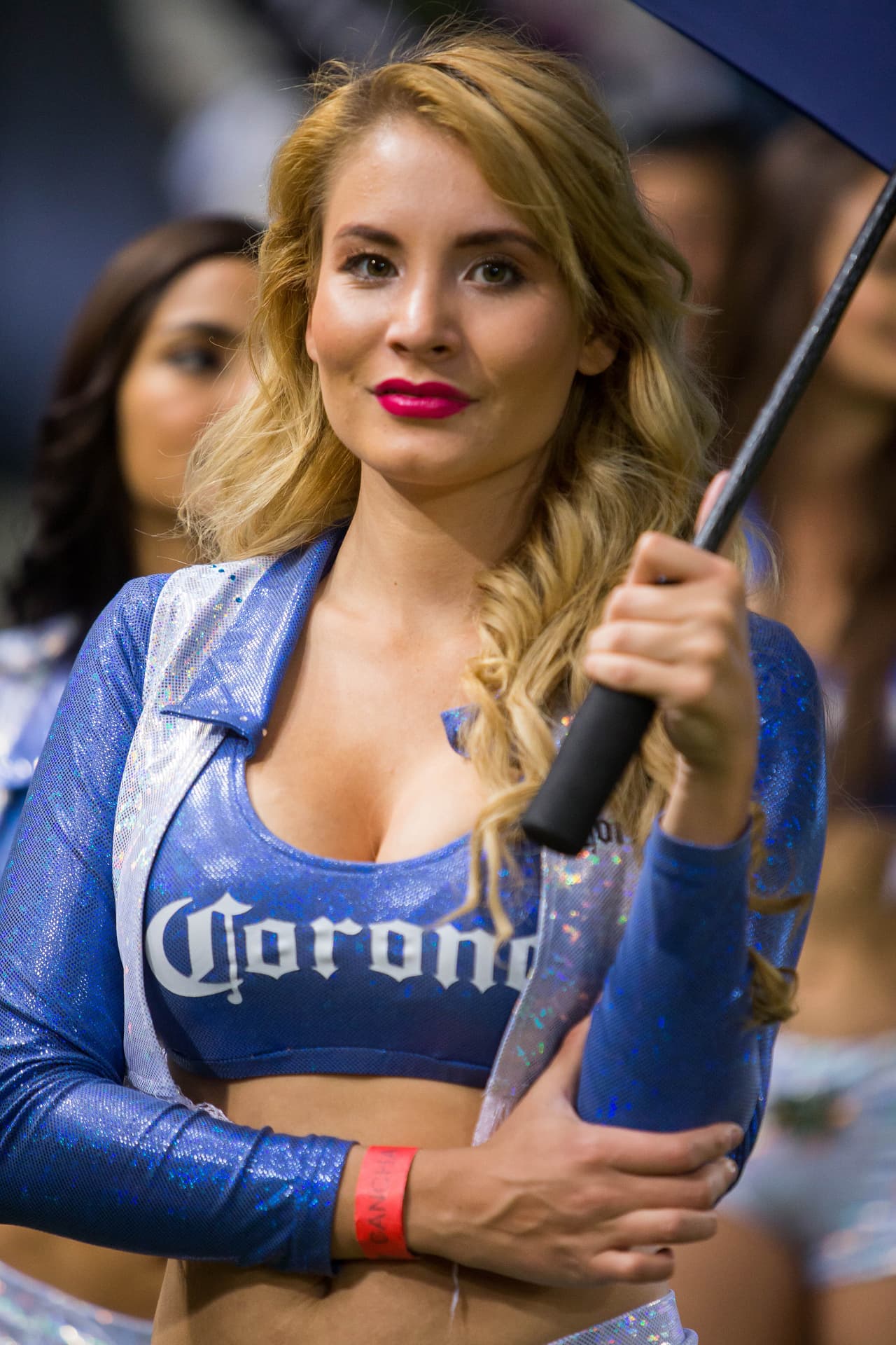 La belleza de las porristas en la fecha 4