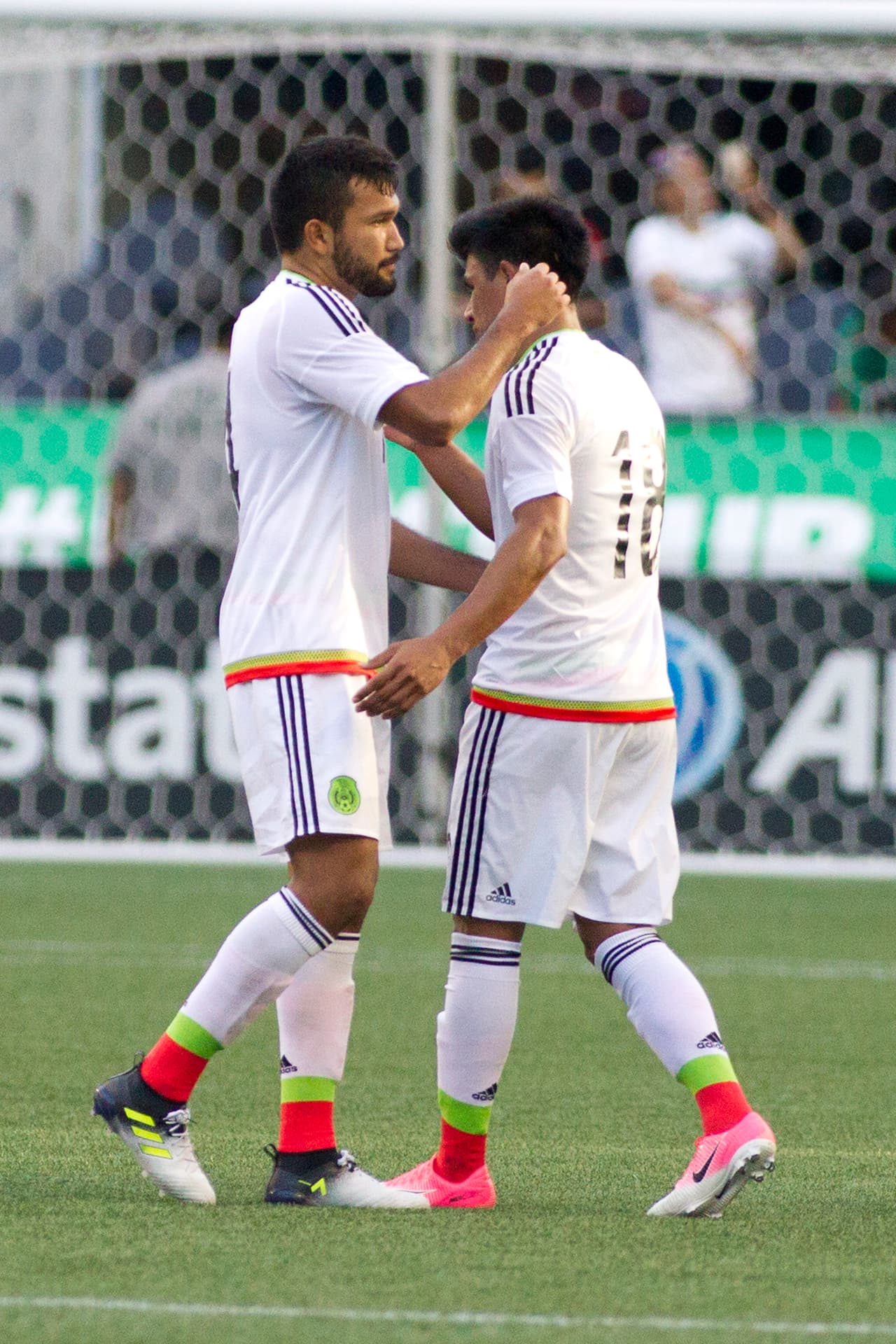 Edgardo Marín aprobó con siete. Es un buen defensor marcando al hombre.