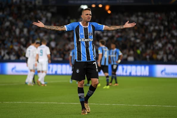 Gremio peleó los 90 minutos pero la superioridad de los blancos fue completa durante todo el encuentro.