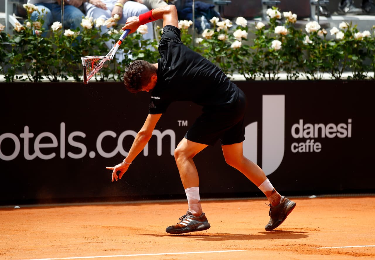 Tras acabar en el Mutua Madrid Open con la racha de 50 sets consecutivos ganados en tierra por Nadal, Thiem no pudo mostrar ese mismo nivel en Italia.